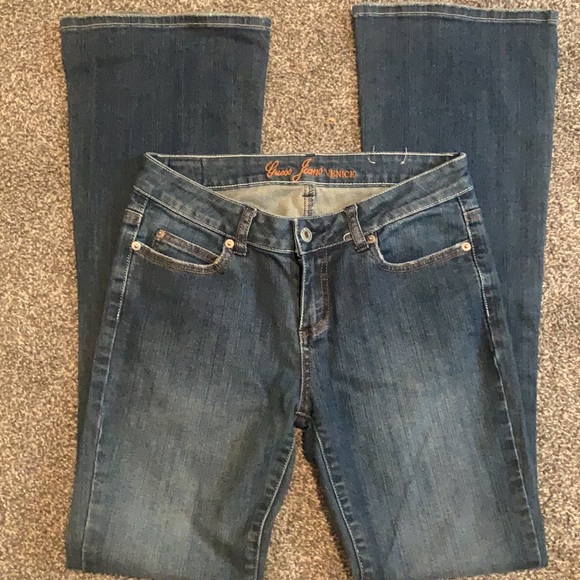 Guess NWOTS Denim Jeans - Picture 2 of 7